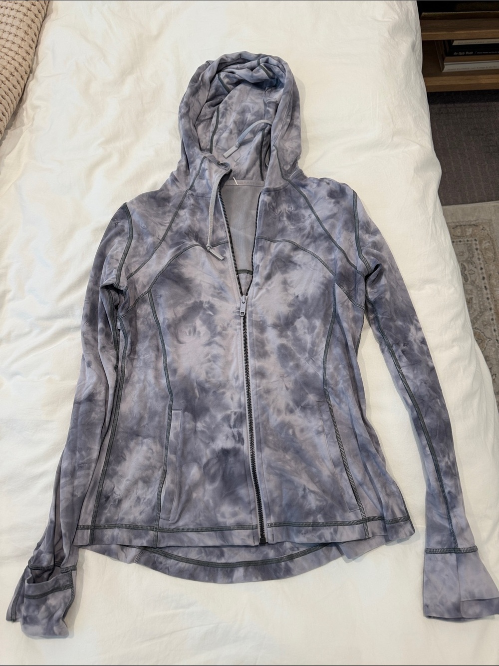 Lululemon hooded define jacket size 10
